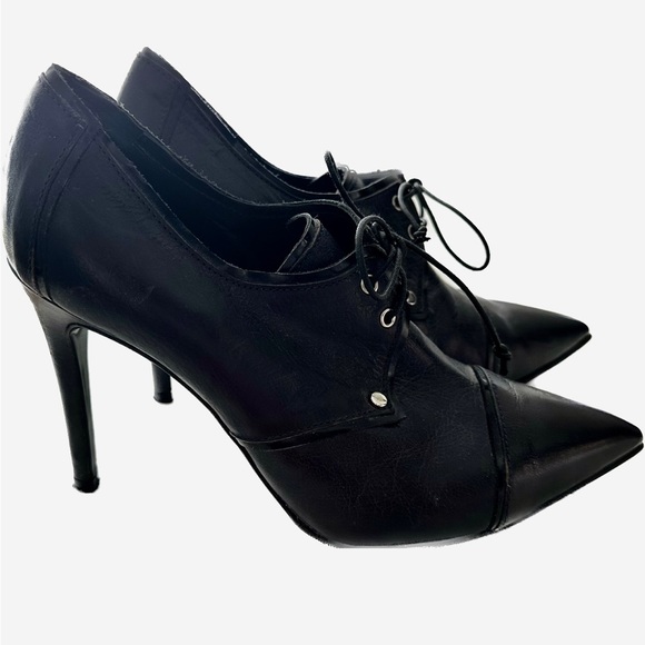 Napoleoni leather booties. High heeled. Worn a few times. - Picture 2 of 3